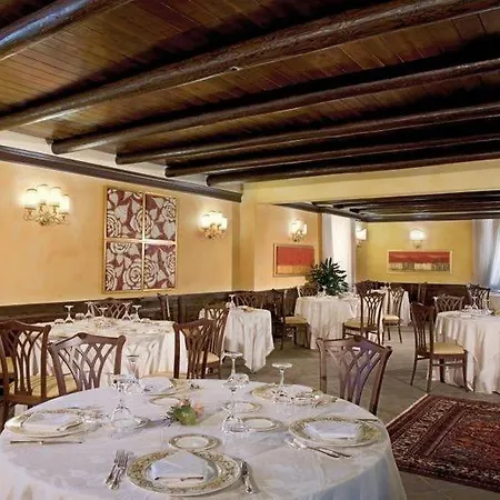 Palazzo Marzano برياتيكو